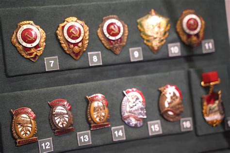 Оригинальное наследие: Военные передали в Псковский музей уникальные материалы командира Кирсанова